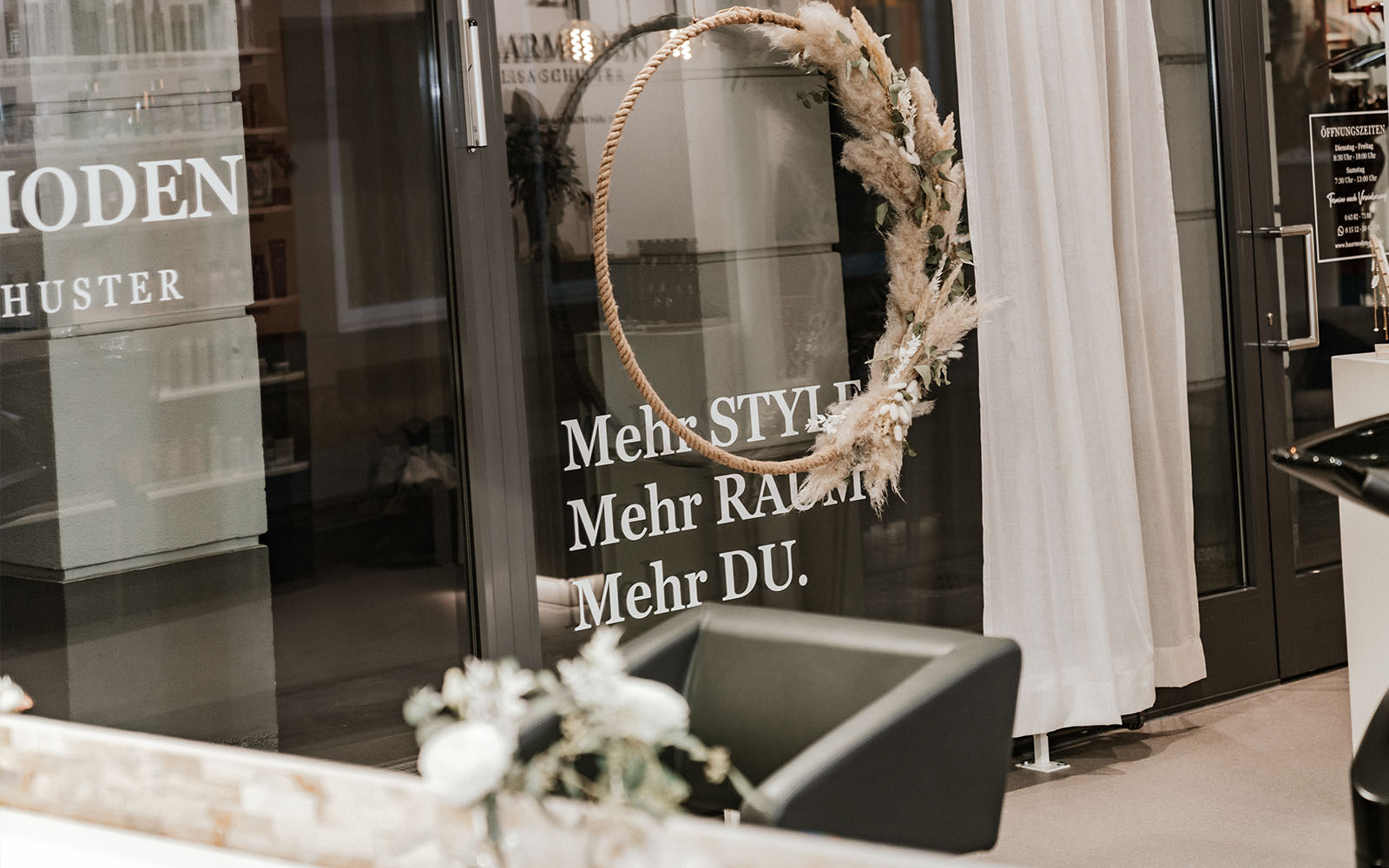 Schaufenster mit Leitsatz